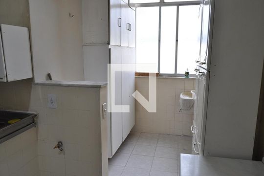 Cozinha  de apartamento à venda com 3 quartos, 90m² em Cachambi, Rio de Janeiro