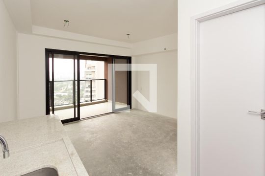 Kitnet/Studio à venda com 1 quarto, 30m² em Indianópolis, São Paulo