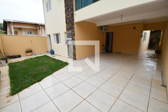 Garagem de casa à venda com 5 quartos, 350m² em Parque Taquaral, Campinas