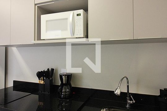 Sala/Cozinha de kitnet/studio para alugar com 1 quarto, 26m² em Centro, São Bernardo do Campo