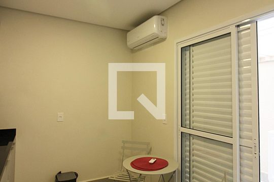Sala/Cozinha de kitnet/studio para alugar com 1 quarto, 26m² em Centro, São Bernardo do Campo