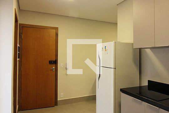 Sala/Cozinha de kitnet/studio para alugar com 1 quarto, 26m² em Centro, São Bernardo do Campo