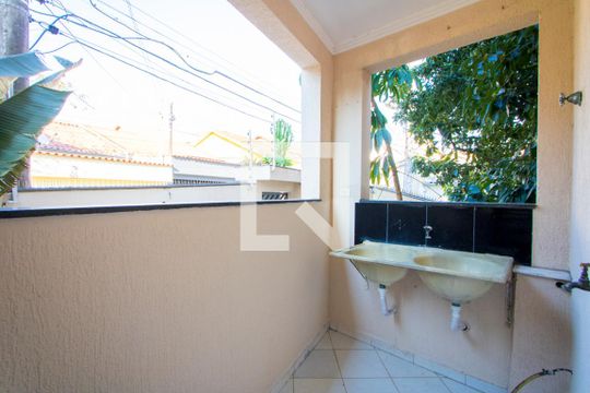 Área de serviço de casa para alugar com 3 quartos, 140m² em Vila Alzira, Santo André