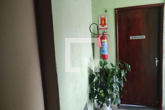 Apartamento à venda com 2 quartos, 60m² em Centro, Niterói