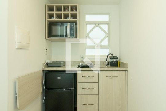 Cozinha de apartamento à venda com 1 quarto, 38m² em Centro Histórico, Porto Alegre