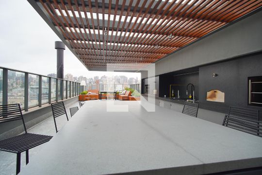 Área Comum - Churrasqueiras de kitnet/studio à venda com 1 quarto, 26m² em Auxiliadora, Porto Alegre