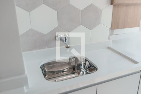 Lavanderia de apartamento para alugar com 2 quartos, 84m² em Parque Esplanada, Embu das Artes