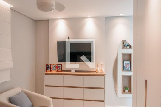 Suíte de apartamento para alugar com 2 quartos, 84m² em Parque Esplanada, Embu das Artes