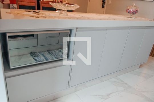 Cozinha de apartamento para alugar com 2 quartos, 84m² em Parque Esplanada, Embu das Artes