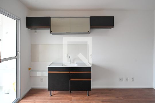 Sala/Cozinha de apartamento à venda com 2 quartos, 38m² em Vila Moinho Velho, São Paulo