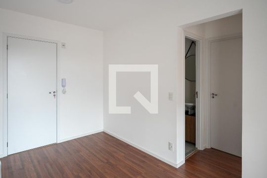 Sala/Cozinha de apartamento à venda com 2 quartos, 38m² em Vila Moinho Velho, São Paulo