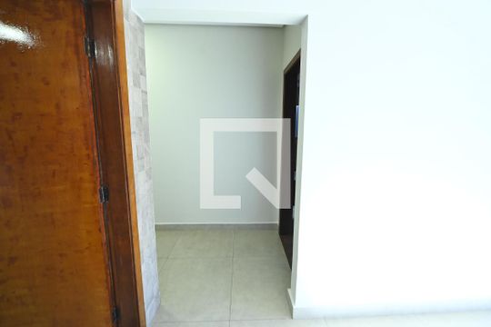 Corredor de casa à venda com 3 quartos, 243m² em Parque Anhangüera, Goiânia