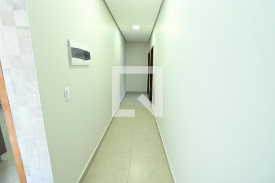Corredor de casa à venda com 3 quartos, 243m² em Parque Anhangüera, Goiânia