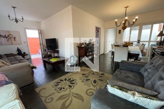 Sala de casa à venda com 5 quartos, 300m² em Jardim Jussara, São Paulo