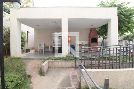 Área comum - Churrasqueira de apartamento para alugar com 2 quartos, 40m² em Cascadura, Rio de Janeiro