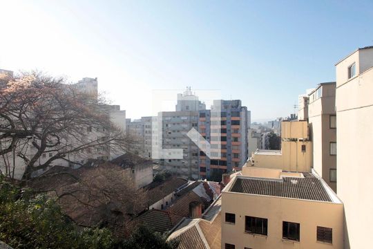 Sala Vista de apartamento à venda com 1 quarto, 41m² em Centro Histórico, Porto Alegre