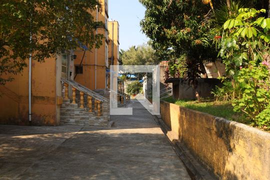 Área comum de apartamento para alugar com 2 quartos, 56m² em Conjunto Residencial José Bonifácio, São Paulo