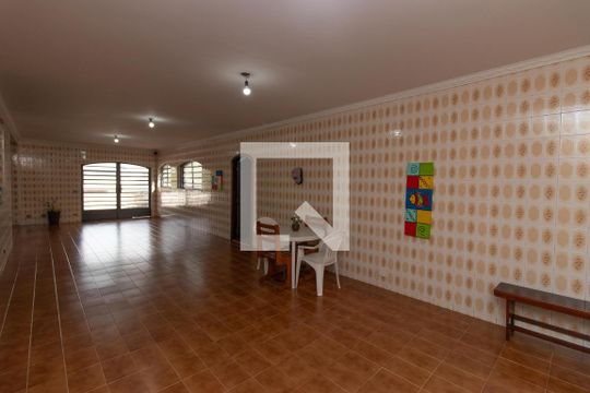 Área comum de casa à venda com 5 quartos, 430m² em Jardim Leonor Mendes de Barros, São Paulo
