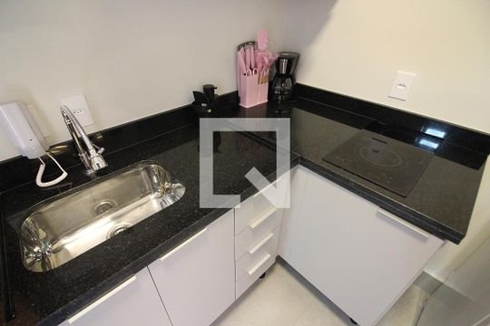 Cozinha de kitnet/studio para alugar com 1 quarto, 20m² em Centro, São Bernardo do Campo
