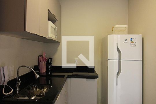Cozinha de apartamento para alugar com 1 quarto, 20m² em Centro, São Bernardo do Campo