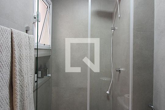 Banheiro Social de apartamento para alugar com 1 quarto, 20m² em Centro, São Bernardo do Campo