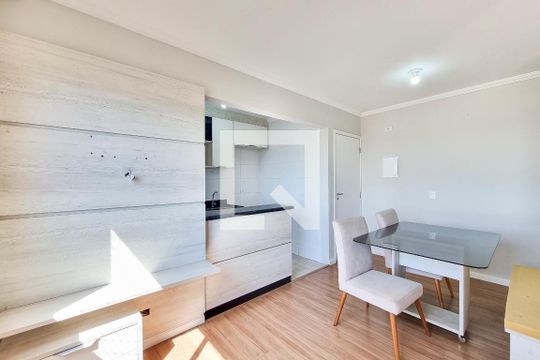 Sala de apartamento para alugar com 2 quartos, 43m² em Loteamento Villa Branca, Jacareí