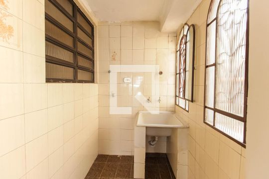 Área de Serviço de casa à venda com 2 quartos, 783m² em Cidade Líder, São Paulo