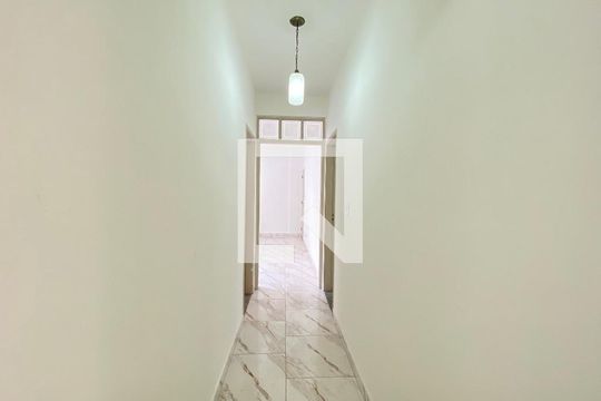 Corredor de apartamento à venda com 4 quartos, 115m² em Cachambi, Rio de Janeiro