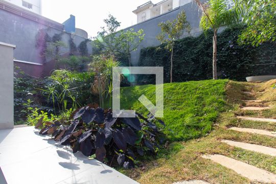 Jardim de apartamento à venda com 1 quarto, 30m² em Vila Pompéia, São Paulo