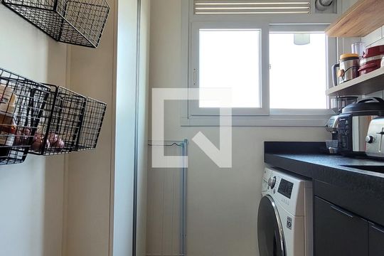 Lavanderia de apartamento à venda com 2 quartos, 70m² em Campestre, Santo André