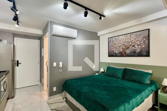 Kitnet/Studio à venda com 1 quarto, 28m² em Vila Mariana, São Paulo