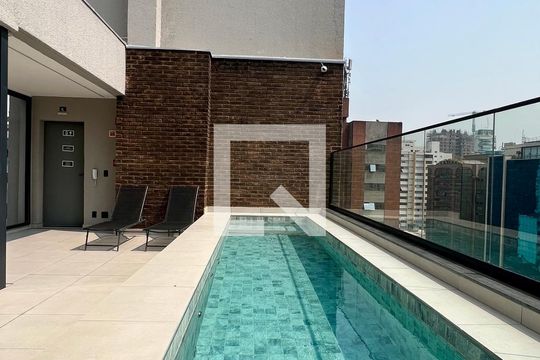 Piscina de kitnet/studio à venda com 1 quarto, 28m² em Vila Mariana, São Paulo