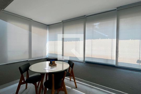 Varanda de kitnet/studio à venda com 1 quarto, 28m² em Vila Mariana, São Paulo