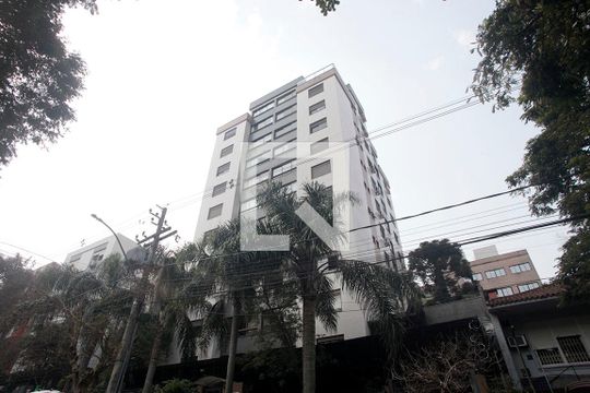 Fachada de apartamento para alugar com 1 quarto, 51m² em Petrópolis, Porto Alegre