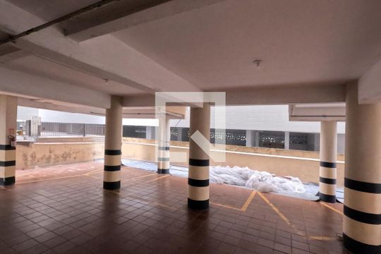 Área Comum - Garagem de apartamento para alugar com 2 quartos, 87m² em José Menino, Santos