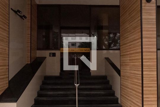 Área Comum - Entrada do Prédio de apartamento para alugar com 2 quartos, 87m² em José Menino, Santos