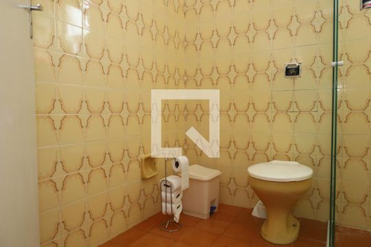 Banheiro  1 de casa à venda com 3 quartos, 125m² em Jardim Sao Carlos (zona Leste), São Paulo