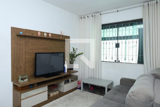 Casa à venda com 3 quartos, 125m² em Jardim Sao Carlos (zona Leste), São Paulo