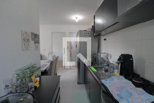 Cozinha de apartamento à venda com 2 quartos, 34m² em Jurubatuba, São Paulo