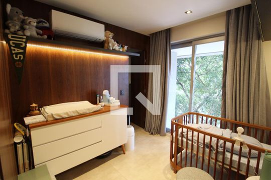 Quarto 1 - Suíte de apartamento à venda com 2 quartos, 150m² em Moema, São Paulo