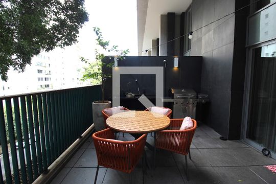 Varanda de apartamento à venda com 2 quartos, 150m² em Moema, São Paulo