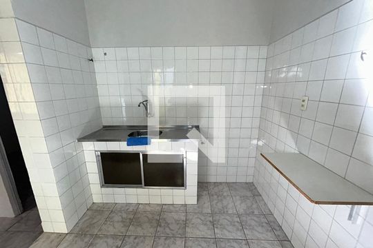Cozinha de casa para alugar com 3 quartos, 70m² em Cachambi, Rio de Janeiro