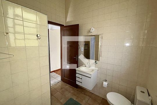 Banheiro de casa para alugar com 3 quartos, 70m² em Cachambi, Rio de Janeiro