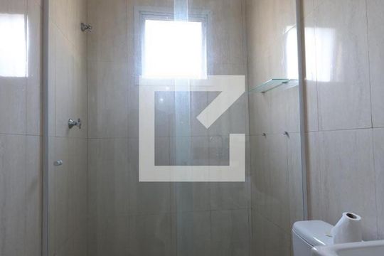 Banheiro Social de casa para alugar com 3 quartos, 150m² em Vila Primavera, São Paulo