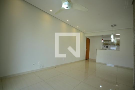 Sala de apartamento para alugar com 3 quartos, 91m² em Vila Lusitania, São Bernardo do Campo
