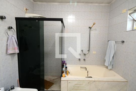 Banheiro da Suíte Master de casa à venda com 4 quartos, 747m² em Interlagos, São Paulo