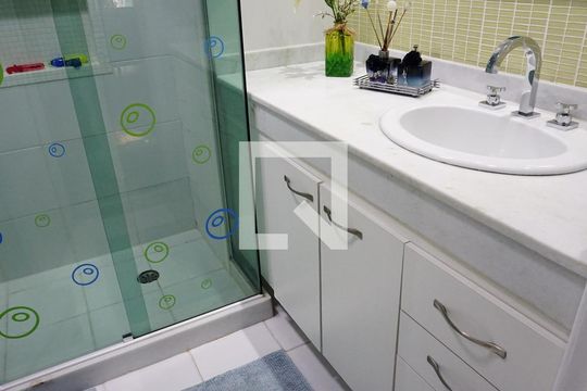 Banheiro Social de apartamento à venda com 3 quartos, 155m² em Freguesia (jacarepaguá), Rio de Janeiro