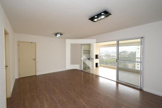 Apartamento para alugar com 4 quartos, 136m² em Jurubatuba, São Paulo