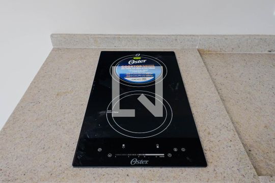Cozinha de kitnet/studio para alugar com 1 quarto, 28m² em Sumaré, São Paulo