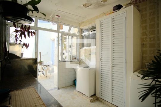 Área de Serviço de casa à venda com 5 quartos, 149m² em Vila Mafra, São Paulo